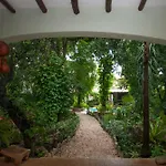 Casa Quetzal Hotel