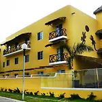 Zar Manzanillo