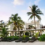 Hotel La Casa Cielo