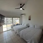 Apartamento Familiar Frente Al Mar Ixtapa Iguana