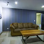 La Pinta Hotel
