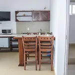 El Fuerte Beach Apartments