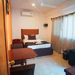 Golden Paradise Hostel