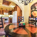 Casa La Bodega 533 At Founders