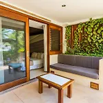 Villas Caracol