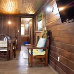 Zirahuen Forest And Resort