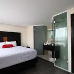 Best Western Plus Metepec & Suites