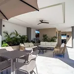 Top Floor Skyline 2Br In Versalles