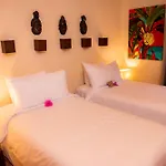 Porto Playa Condo Hotel And Beach Club