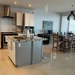 Coastal Luxury Paradise