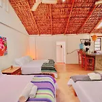 Hotel Perro Surfero Todos Santos