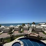Las Palmas Resort