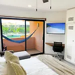 Ocean & Marina Views,Affordable,Spoil Yourself!