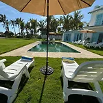 Casa Playa Infinita