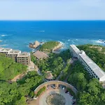 Coral Blue Huatulco All Inclusive