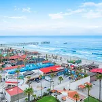 Beach Paradise Luxury Views Here