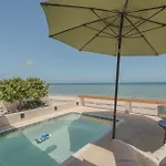 Villa Dorada