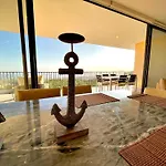 Exclusive Solaria Arch View Penthouse With Jacuzzi