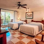 Mayaland Hotel & Bungalows