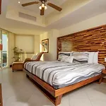 Bay View Grand Residencial