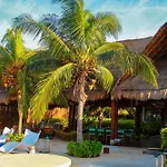 Lipsos Private Luxury Beachfront Home