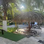 Casa Las Palmas Playa La Saladita