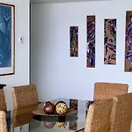 Bay View Grand Marina- 3 Bedrooms With Jacuzzi-602S
