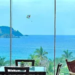 Bay View Grand Marina- 3 Bedrooms With Jacuzzi-602S