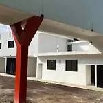 Motel-E79