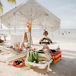 Spirit Holbox