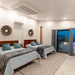 Sarab Hotel