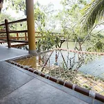 Jovita Y Pancho Resort Saladita