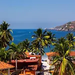 Hotel Villas Ema
