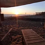 Punta Sur, Frente Al Mar Y El Atardecer