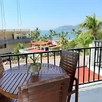 Hotel Villas Ema