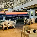 Hotel \