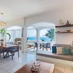 Amazing Apartment With Sea View And Large Terrace
