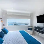 Amazing Apartment With Sea View And Large Terrace