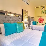 Casa Guanab Guest House