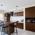 La Poza Suites