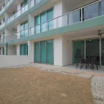 La Poza Suites