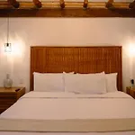 Botaniq Hotel Boutique