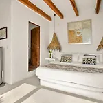 Casanevo Tepoztlan Luxury Retreat With Breathtaking Views Pool And Hot Tub On 40000 Sq Ft
