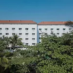 Comfort Inn Puerto Vallarta Golfside & Marina