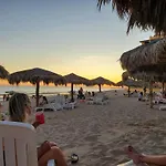 Right On The Beach! Ground Floor Princesa E104