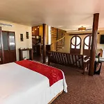 Corona Hotel & Spa