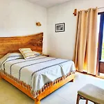 Casa Flores