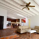 Castillos Del Mar