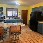 Casa De Al Lado - 2 Bedroom House W/ Bonus Bunkhouse!