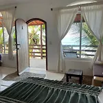 Casa Nectar- Oceanfront Room